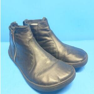 Shapen Ivy Ankle Boot Black Leather Size 7.5 Booties